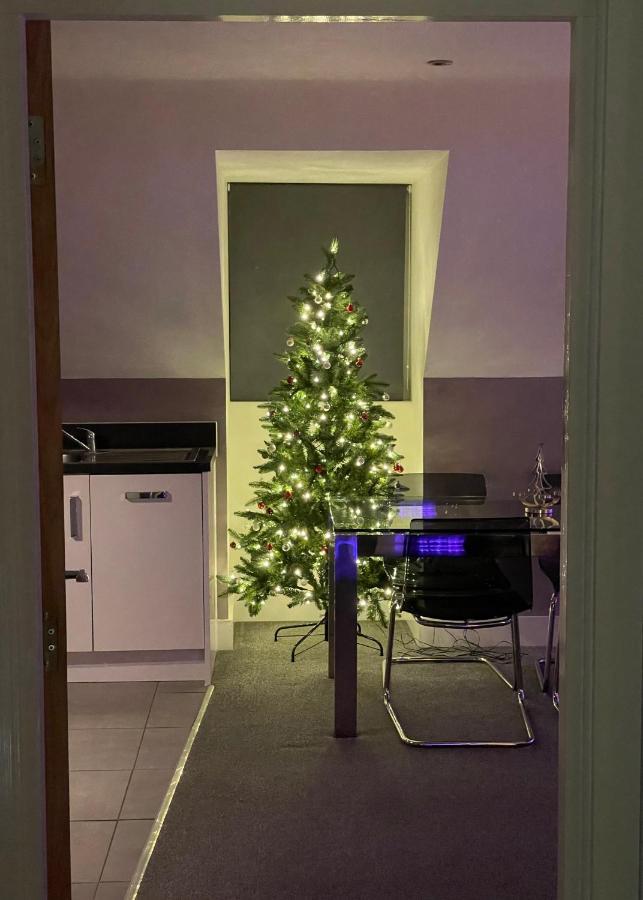 No 7 Woods View Apartment Борнмът Екстериор снимка