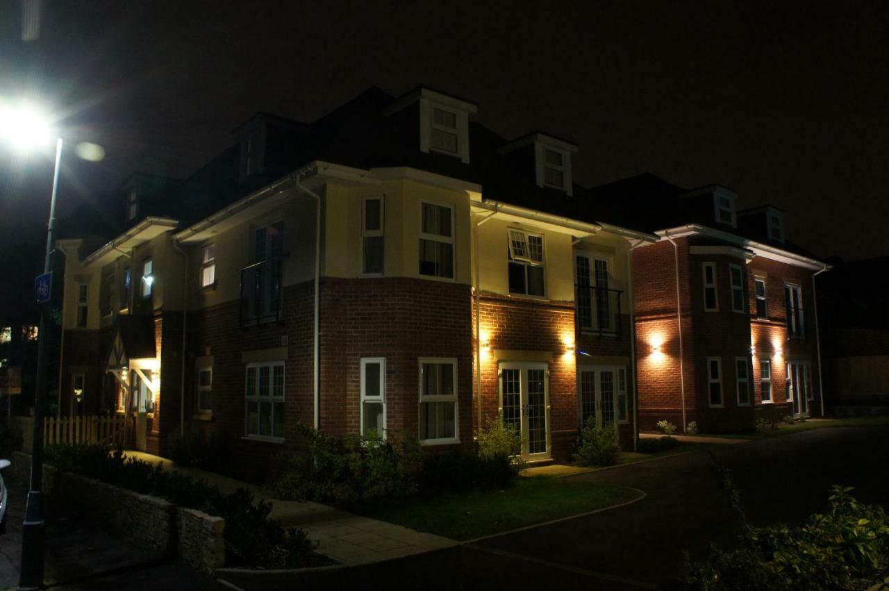 No 7 Woods View Apartment Борнмът Екстериор снимка